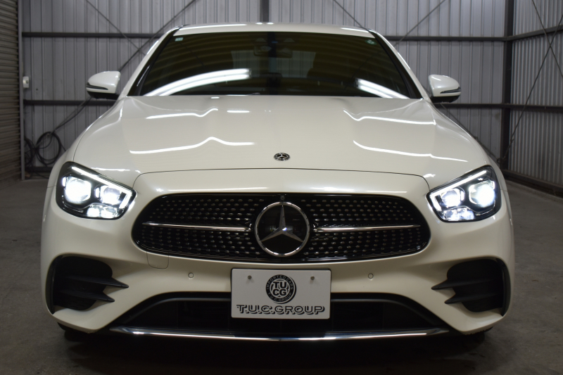 メルセデスベンツ Eクラス E200 ｽﾎﾟｰﾂ ｴｸｽｸﾙｰｼﾌﾞAMGﾗｲﾝｲﾝﾃﾘｱP ﾚｰﾀﾞｰｾｰﾌﾃｨP 後期型 MEｺﾈｸﾄ 燃費13.1KM 全席ﾋｰﾀｰ黒革 ﾃﾞｨｽﾄﾛ BSM Lﾁｪﾝｼﾞ AMGｴｱﾛ19AW ｷｰﾚｽGO ﾊﾟｰｸﾄﾛ HUD ﾌﾞﾙﾒS ﾏﾙﾁｶﾗｰｱﾝﾋﾞｴﾝﾄ 対話式ﾅﾋﾞ 360ｶﾒﾗ 2年保証