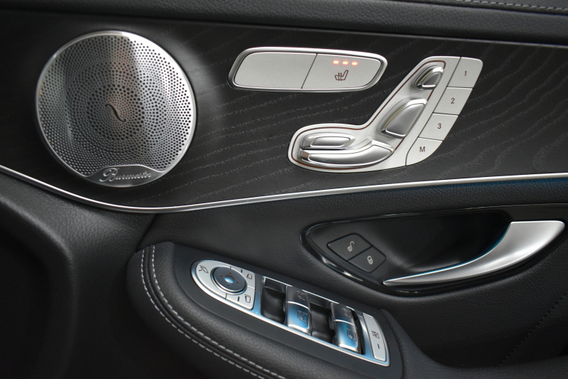 AMG GLC GLC43 4MATIC ﾚｻﾞｰｴｸｽｸﾙｰｼﾌﾞ ﾚｰﾀﾞｰｾｰﾌﾃｨP 3.0ﾀｰﾎﾞ V6 367馬力 MEｺﾈｸﾄ 9速ｺﾗﾑAT 4WD ｶﾞﾗｽｻﾝﾙｰﾌ 全席ﾋｰﾀｰ黒革 ﾃﾞｨｽﾄﾛ BSM Lｷｰﾌﾟ AMGｴｱﾛ20AW ｷｰﾚｽGO PTS ｻｲﾄﾞｽﾃｯﾌﾟ ﾌｯﾄｹﾞｰﾄ ﾌﾞﾙﾒｽﾀｰ 地ﾃﾞｼﾞﾅﾋﾞ 360ｶﾒﾗ 2年保証