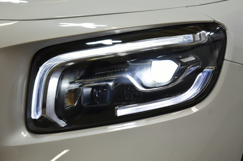 AMG GLB MercedesAMG GLB35 4ﾏﾁｯｸ ｱﾄﾞﾊﾞﾝｽﾄﾞﾊﾟｯｹｰｼﾞ ﾚｰﾀﾞｰｾｰﾌﾃｨP  1ｵ-ﾅ- ｻﾝﾙｰﾌ ﾋｰﾀｰ黒/赤革 対話式ﾅﾋﾞ ﾃﾞｨｽﾄﾛ BSM Lｷｰﾌﾟ AMGｴｱﾛ19AW ｷｰﾚｽGO PTS HUD  地ﾃﾞｼﾞﾅﾋﾞ 360ｶﾒﾗ 新車保証継承可