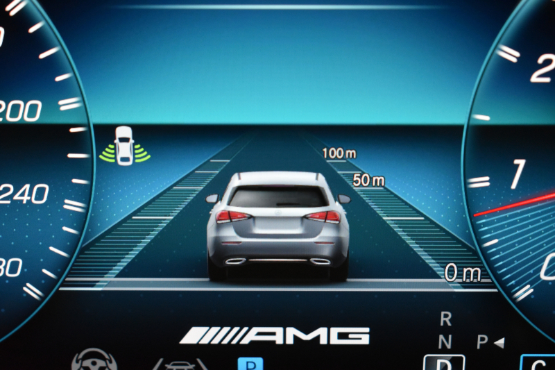 AMG GLB MercedesAMG GLB35 4ﾏﾁｯｸ ｱﾄﾞﾊﾞﾝｽﾄﾞﾊﾟｯｹｰｼﾞ ﾚｰﾀﾞｰｾｰﾌﾃｨP  1ｵ-ﾅ- ｻﾝﾙｰﾌ ﾋｰﾀｰ黒/赤革 対話式ﾅﾋﾞ ﾃﾞｨｽﾄﾛ BSM Lｷｰﾌﾟ AMGｴｱﾛ19AW ｷｰﾚｽGO PTS HUD  地ﾃﾞｼﾞﾅﾋﾞ 360ｶﾒﾗ 新車保証継承可