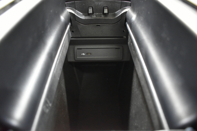 AMG GLA GLA45s 4ﾏﾁｯｸﾌﾟﾗｽ AMGｱﾄﾞﾊﾞﾝｽﾄﾞ&ﾊﾟﾌｫP ﾚｰﾀﾞｰｾｰﾌﾃｨP 8速 ｻﾝﾙｰﾌ ﾋｰﾀｰ赤黒革 対話式ﾅﾋﾞ ﾃﾞｨｽﾄﾛ BSM Lｷｰﾌﾟ AMGｴｱﾛ20AW ｷｰﾚｽGO PTS HUD  地ﾃﾞｼﾞﾅﾋﾞ 360ｶﾒﾗ 2年保証