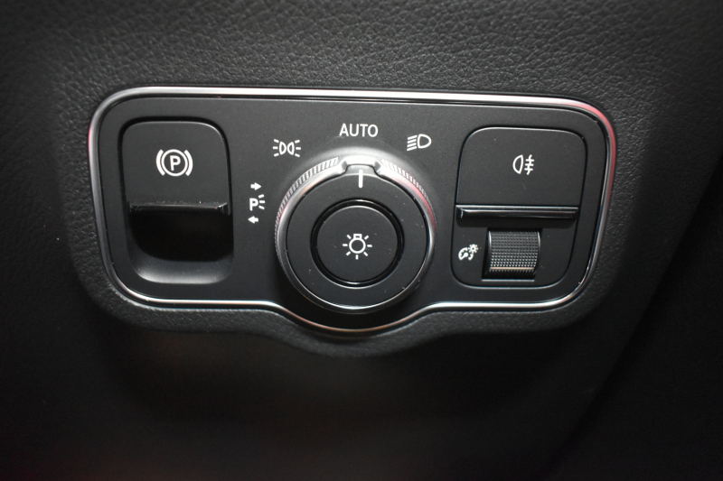 AMG GLA GLA45s 4ﾏﾁｯｸﾌﾟﾗｽ AMGｱﾄﾞﾊﾞﾝｽﾄﾞ&ﾊﾟﾌｫP ﾚｰﾀﾞｰｾｰﾌﾃｨP 8速 ｻﾝﾙｰﾌ ﾋｰﾀｰ赤黒革 対話式ﾅﾋﾞ ﾃﾞｨｽﾄﾛ BSM Lｷｰﾌﾟ AMGｴｱﾛ20AW ｷｰﾚｽGO PTS HUD  地ﾃﾞｼﾞﾅﾋﾞ 360ｶﾒﾗ 2年保証