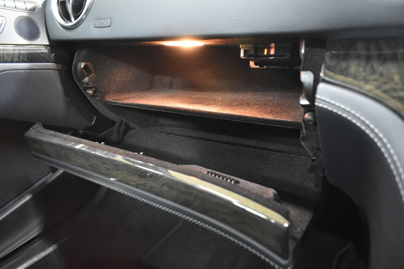 メルセデスベンツ SLクラス SL350 ﾚｰﾀﾞｰｾｰﾌﾃｨP ﾏｼﾞｯｸｽｶｲﾙｰﾌ ｴｱｽｶｰﾌ ﾋｰﾀｰ/ﾍﾞﾝﾁﾚｰﾀｰ黒革 ﾃﾞｨｽﾄﾛ ﾌﾞﾗｲﾝﾄﾞｽﾎﾟｯﾄ Lｷｰﾌﾟ AMGｴｱﾛ19AW ｷｰﾚｽGO PTS ﾌｯﾄﾄﾗﾝｸ 地ﾃﾞｼﾞﾅﾋﾞBｶﾒﾗ 2年保証