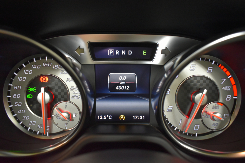 メルセデスベンツ SLクラス SL350 ﾚｰﾀﾞｰｾｰﾌﾃｨP ﾏｼﾞｯｸｽｶｲﾙｰﾌ ｴｱｽｶｰﾌ ﾋｰﾀｰ/ﾍﾞﾝﾁﾚｰﾀｰ黒革 ﾃﾞｨｽﾄﾛ ﾌﾞﾗｲﾝﾄﾞｽﾎﾟｯﾄ Lｷｰﾌﾟ AMGｴｱﾛ19AW ｷｰﾚｽGO PTS ﾌｯﾄﾄﾗﾝｸ 地ﾃﾞｼﾞﾅﾋﾞBｶﾒﾗ 2年保証