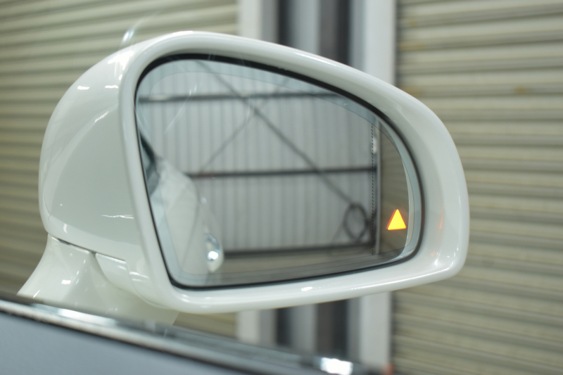 メルセデスベンツ SLクラス SL350 ﾚｰﾀﾞｰｾｰﾌﾃｨP ﾏｼﾞｯｸｽｶｲﾙｰﾌ ｴｱｽｶｰﾌ ﾋｰﾀｰ/ﾍﾞﾝﾁﾚｰﾀｰ黒革 ﾃﾞｨｽﾄﾛ ﾌﾞﾗｲﾝﾄﾞｽﾎﾟｯﾄ Lｷｰﾌﾟ AMGｴｱﾛ19AW ｷｰﾚｽGO PTS ﾌｯﾄﾄﾗﾝｸ 地ﾃﾞｼﾞﾅﾋﾞBｶﾒﾗ 2年保証