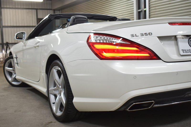 メルセデスベンツ SLクラス SL350 ﾚｰﾀﾞｰｾｰﾌﾃｨP ﾏｼﾞｯｸｽｶｲﾙｰﾌ ｴｱｽｶｰﾌ ﾋｰﾀｰ/ﾍﾞﾝﾁﾚｰﾀｰ黒革 ﾃﾞｨｽﾄﾛ ﾌﾞﾗｲﾝﾄﾞｽﾎﾟｯﾄ Lｷｰﾌﾟ AMGｴｱﾛ19AW ｷｰﾚｽGO PTS ﾌｯﾄﾄﾗﾝｸ 地ﾃﾞｼﾞﾅﾋﾞBｶﾒﾗ 2年保証