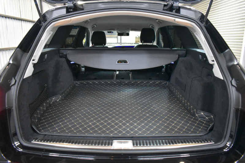 メルセデスベンツ Eクラス E400 4ﾏﾁｯｸ ﾜｺﾞﾝ ｴｸｽｸﾙｰｼﾌﾞ ﾚｰﾀﾞｰｾｰﾌﾃｨP 3.5V6ﾀｰﾎﾞ333馬力 4WD ｺﾗﾑ9速 全席ﾋｰﾀｰ黒革 ﾃﾞｨｽﾄﾛ BSM Lﾁｪﾝｼﾞ ｷｰﾚｽGO ﾊﾟｰｸﾄﾛ ﾌｯﾄｹﾞｰﾄ HUD ﾌﾞﾙﾒｽﾀｰS 地ﾃﾞｼﾞﾅﾋﾞ 360ｶﾒﾗ 2年保証