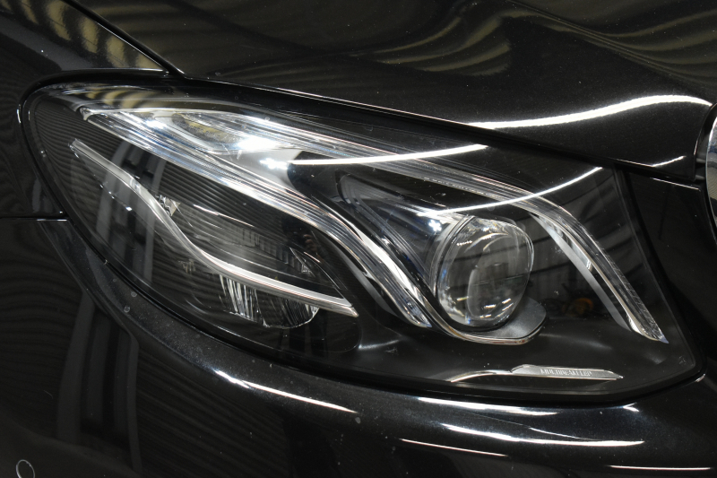 メルセデスベンツ Eクラス E400 4ﾏﾁｯｸ ﾜｺﾞﾝ ｴｸｽｸﾙｰｼﾌﾞ ﾚｰﾀﾞｰｾｰﾌﾃｨP 3.5V6ﾀｰﾎﾞ333馬力 4WD ｺﾗﾑ9速 全席ﾋｰﾀｰ黒革 ﾃﾞｨｽﾄﾛ BSM Lﾁｪﾝｼﾞ ｷｰﾚｽGO ﾊﾟｰｸﾄﾛ ﾌｯﾄｹﾞｰﾄ HUD ﾌﾞﾙﾒｽﾀｰS 地ﾃﾞｼﾞﾅﾋﾞ 360ｶﾒﾗ 2年保証