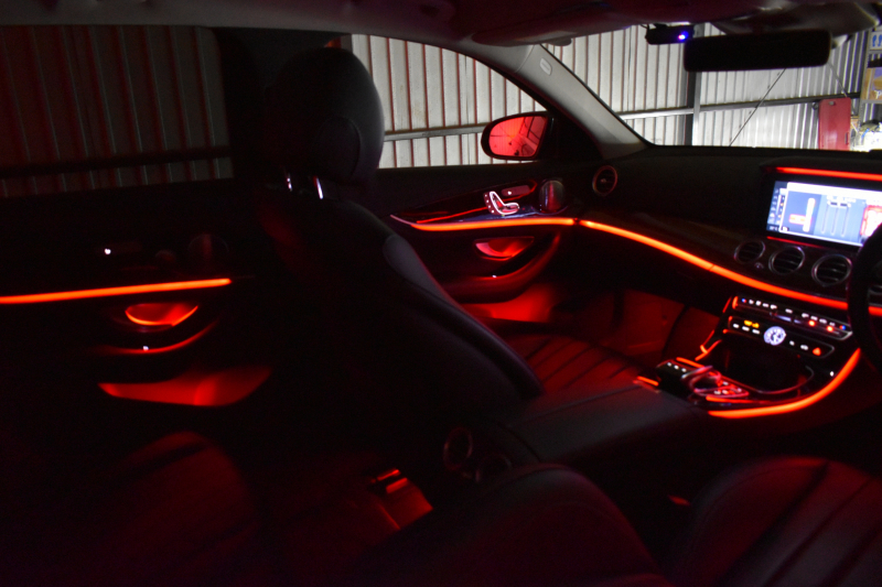 メルセデスベンツ Eクラス E400 4ﾏﾁｯｸ ﾜｺﾞﾝ ｴｸｽｸﾙｰｼﾌﾞ ﾚｰﾀﾞｰｾｰﾌﾃｨP 3.5V6ﾀｰﾎﾞ333馬力 4WD ｺﾗﾑ9速 全席ﾋｰﾀｰ黒革 ﾃﾞｨｽﾄﾛ BSM Lﾁｪﾝｼﾞ ｷｰﾚｽGO ﾊﾟｰｸﾄﾛ ﾌｯﾄｹﾞｰﾄ HUD ﾌﾞﾙﾒｽﾀｰS 地ﾃﾞｼﾞﾅﾋﾞ 360ｶﾒﾗ 2年保証