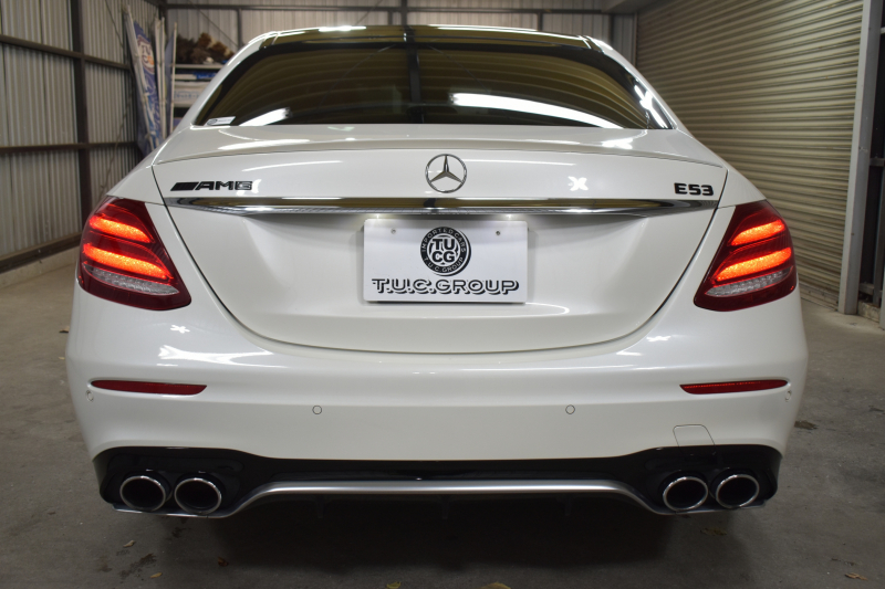 AMG Eクラス E53 4ﾏﾁｯｸ+ ｴｸｽｸﾙｰｼﾌﾞ ﾚｰﾀﾞｰｾｰﾌﾃｨP 3.0ﾘｯﾀｰ/435馬力 MEｺﾈｸﾄ 9速AT 4WD ﾊﾟﾉﾗﾏｻﾝﾙｰﾌ ﾋｰﾀｰｸｰﾗｰ黒革 ﾃﾞｨｽﾄﾛ BSM Lﾁｪﾝｼﾞ AMGｴｱﾛ20AW ｷｰﾚｽGO PTS ﾌﾞﾙﾒｽﾀｰ HUD ﾌｯﾄｹﾞｰﾄ LEDﾍｯﾄﾞﾗｲﾄ 地ﾃﾞｼﾞﾅﾋﾞ 360ｶﾒﾗ 2年保証
