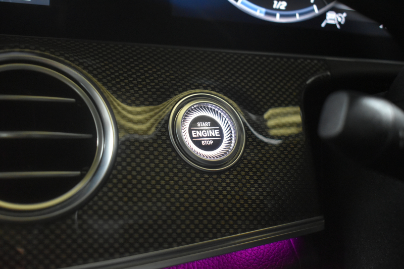 AMG Eクラス E53 4ﾏﾁｯｸ+ ｴｸｽｸﾙｰｼﾌﾞ ﾚｰﾀﾞｰｾｰﾌﾃｨP 3.0ﾘｯﾀｰ/435馬力 MEｺﾈｸﾄ 9速AT 4WD ﾊﾟﾉﾗﾏｻﾝﾙｰﾌ ﾋｰﾀｰｸｰﾗｰ黒革 ﾃﾞｨｽﾄﾛ BSM Lﾁｪﾝｼﾞ AMGｴｱﾛ20AW ｷｰﾚｽGO PTS ﾌﾞﾙﾒｽﾀｰ HUD ﾌｯﾄｹﾞｰﾄ LEDﾍｯﾄﾞﾗｲﾄ 地ﾃﾞｼﾞﾅﾋﾞ 360ｶﾒﾗ 2年保証