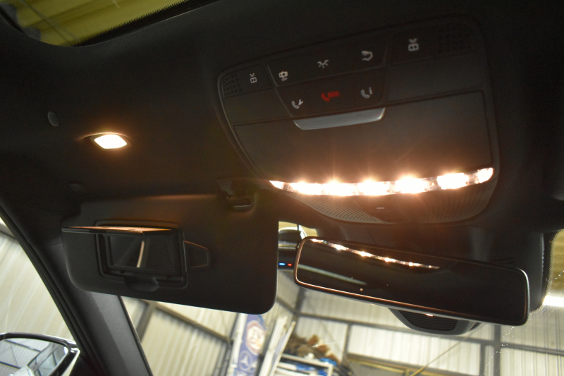 メルセデスベンツ Eクラス E220d AVG ｽﾎﾟｰﾂ ｴｸｽｸﾙｰｼﾌﾞ ﾚｰﾀﾞｰｾｰﾌﾃｨP ﾃﾞｨｰｾﾞﾙ燃費21.0 MEｺﾈｸﾄ ﾊﾟﾉﾗﾏｻﾝﾙｰﾌ 全席ﾋｰﾀｰ黒革 ﾃﾞｨｽﾄﾛ BSM Lﾁｪﾝｼﾞ AMGｴｱﾛ19AW ｷｰﾚｽGO ﾊﾟｰｸﾄﾛ 電動ﾄﾗﾝｸ ﾌﾞﾙﾒｽﾀｰ HUD 地ﾃﾞｼﾞﾅﾋﾞ 360ｶﾒﾗ 2年保証