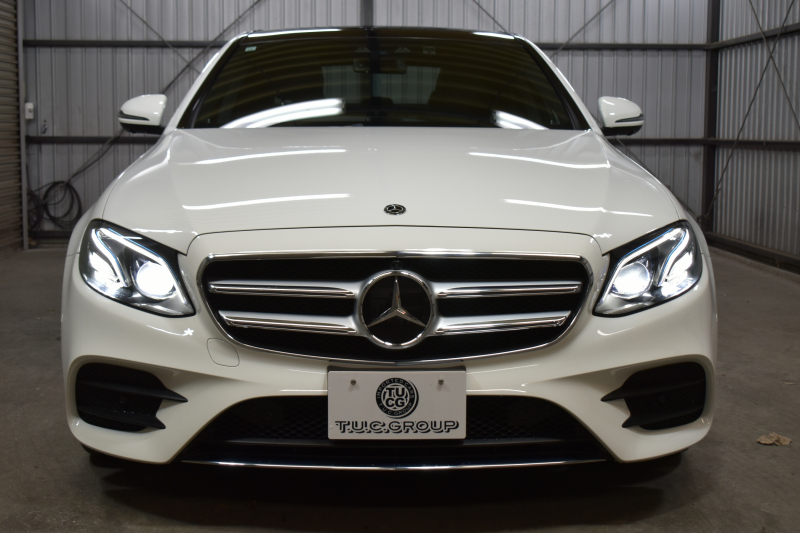 メルセデスベンツ Eクラス E220d AVG ｽﾎﾟｰﾂ ｴｸｽｸﾙｰｼﾌﾞ ﾚｰﾀﾞｰｾｰﾌﾃｨP ﾃﾞｨｰｾﾞﾙ燃費21.0 MEｺﾈｸﾄ ﾊﾟﾉﾗﾏｻﾝﾙｰﾌ 全席ﾋｰﾀｰ黒革 ﾃﾞｨｽﾄﾛ BSM Lﾁｪﾝｼﾞ AMGｴｱﾛ19AW ｷｰﾚｽGO ﾊﾟｰｸﾄﾛ 電動ﾄﾗﾝｸ ﾌﾞﾙﾒｽﾀｰ HUD 地ﾃﾞｼﾞﾅﾋﾞ 360ｶﾒﾗ 2年保証