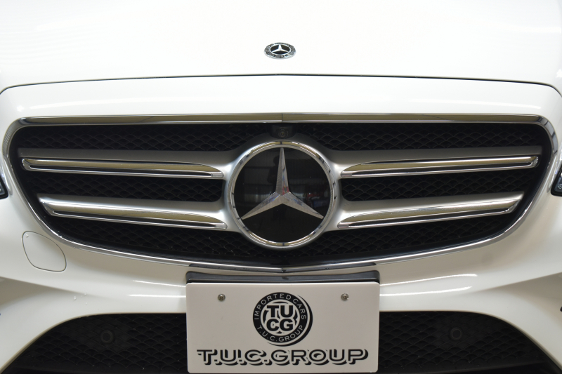 メルセデスベンツ Eクラス E200ﾜｺﾞﾝ AVG ｽﾎﾟｰﾂ 本革仕様 ﾚｰﾀﾞｰSP  9速AT 全席ﾋｰﾀｰ黒革 ﾃﾞｨｽﾄﾛ Bｽﾎﾟｯﾄ Lﾁｪﾝｼﾞ AMGｴｱﾛ19AW ｷｰﾚｽGO PTS ﾌｯﾄｹﾞｰﾄ ﾌﾞﾙﾒｽﾀｰS 地ﾃﾞｼﾞ360ｶﾒﾗ 2年保証