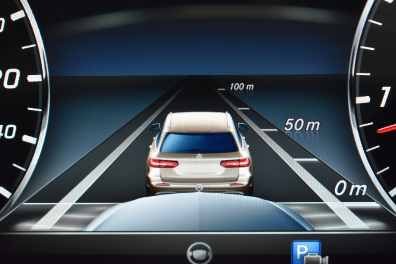 メルセデスベンツ Eクラス E200ﾜｺﾞﾝ AVG ｽﾎﾟｰﾂ 本革仕様 ﾚｰﾀﾞｰSP  9速AT 全席ﾋｰﾀｰ黒革 ﾃﾞｨｽﾄﾛ Bｽﾎﾟｯﾄ Lﾁｪﾝｼﾞ AMGｴｱﾛ19AW ｷｰﾚｽGO PTS ﾌｯﾄｹﾞｰﾄ ﾌﾞﾙﾒｽﾀｰS 地ﾃﾞｼﾞ360ｶﾒﾗ 2年保証