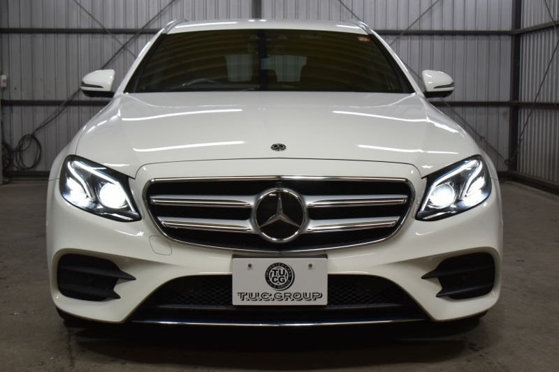 メルセデスベンツ Eクラス E200ﾜｺﾞﾝ AVG ｽﾎﾟｰﾂ 本革仕様 ﾚｰﾀﾞｰSP  9速AT 全席ﾋｰﾀｰ黒革 ﾃﾞｨｽﾄﾛ Bｽﾎﾟｯﾄ Lﾁｪﾝｼﾞ AMGｴｱﾛ19AW ｷｰﾚｽGO PTS ﾌｯﾄｹﾞｰﾄ ﾌﾞﾙﾒｽﾀｰS 地ﾃﾞｼﾞ360ｶﾒﾗ 2年保証