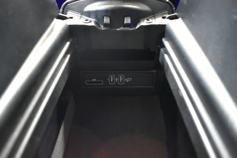 メルセデスベンツ Eクラス E200ﾜｺﾞﾝ AVG ｽﾎﾟｰﾂ 本革仕様 ﾚｰﾀﾞｰSP  9速AT 全席ﾋｰﾀｰ黒革 ﾃﾞｨｽﾄﾛ Bｽﾎﾟｯﾄ Lﾁｪﾝｼﾞ AMGｴｱﾛ19AW ｷｰﾚｽGO PTS ﾌｯﾄｹﾞｰﾄ ﾌﾞﾙﾒｽﾀｰS 地ﾃﾞｼﾞ360ｶﾒﾗ 2年保証