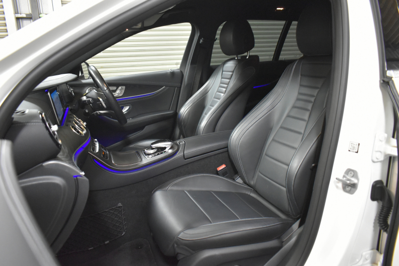 メルセデスベンツ Eクラス E200ﾜｺﾞﾝ AVG ｽﾎﾟｰﾂ 本革仕様 ﾚｰﾀﾞｰSP  9速AT 全席ﾋｰﾀｰ黒革 ﾃﾞｨｽﾄﾛ Bｽﾎﾟｯﾄ Lﾁｪﾝｼﾞ AMGｴｱﾛ19AW ｷｰﾚｽGO PTS ﾌｯﾄｹﾞｰﾄ ﾌﾞﾙﾒｽﾀｰS 地ﾃﾞｼﾞ360ｶﾒﾗ 2年保証