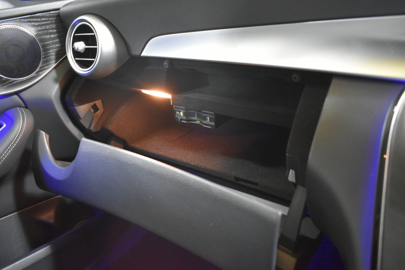 メルセデスベンツ Cクラス C200 ﾛｰﾚｳｽｴﾃﾞｨｼｮﾝ ｽﾎﾟｰﾂ+P ﾚｰﾀﾞｰｾｰﾌﾃｨP 最終特別仕様 MEｺﾈ 9速 BSG搭載 HUD ﾋｰﾀｰ黒革 ﾃﾞｨｽﾄﾛ BSM Lｷｰﾌﾟ AMGｴｱﾛ18AW ｷｰﾚｽGo PTS 液晶ﾒｰﾀｰ LEDﾍｯﾄﾞﾗｲﾄ 地ﾃﾞｼﾞﾅﾋﾞ Bｶﾒﾗ 2年保証