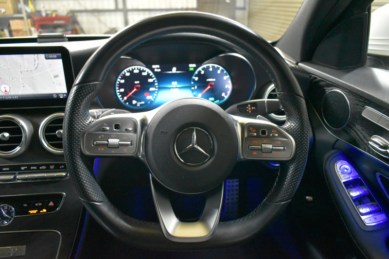 メルセデスベンツ Cクラス C200 ﾛｰﾚｳｽｴﾃﾞｨｼｮﾝ ｽﾎﾟｰﾂ+P ﾚｰﾀﾞｰｾｰﾌﾃｨP 最終特別仕様 MEｺﾈ 9速 BSG搭載 HUD ﾋｰﾀｰ黒革 ﾃﾞｨｽﾄﾛ BSM Lｷｰﾌﾟ AMGｴｱﾛ18AW ｷｰﾚｽGo PTS 液晶ﾒｰﾀｰ LEDﾍｯﾄﾞﾗｲﾄ 地ﾃﾞｼﾞﾅﾋﾞ Bｶﾒﾗ 2年保証