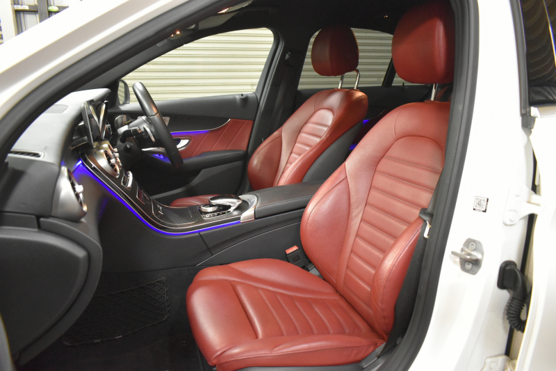 メルセデスベンツ Cクラス C200 ﾛｰﾚｳｽｴﾃﾞｨｼｮﾝ ﾚｻﾞｰｴｸｽｸﾙｰｼﾌﾞ ｽﾎﾟｰﾂ＋P ﾚｰﾀﾞｰｾｰﾌﾃｨP 最終特別仕様 MEｺﾈ BSG搭載 ﾋｰﾀｰｸｰﾗｰ赤革 ﾃﾞｨｽﾄﾛ BSM Lｷｰﾌﾟ AMGｴｱﾛ18AW ﾌﾞﾙﾒS 液晶ﾒｰﾀｰ  ﾌｯﾄﾄﾗﾝｸ HUD 地ﾃﾞｼﾞﾅﾋﾞ 360ｶﾒﾗ 2年保証