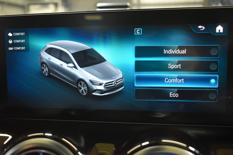 メルセデスベンツ Bクラス B200d AMGﾗｲﾝ AMGﾚｻﾞｰｴｸｽｸﾙｰｼﾌﾞP ｱﾄﾞﾊﾞﾝｽﾄﾞP ﾅﾋﾞｹﾞｰｼｮﾝP ﾊﾟﾉﾗﾏｻﾝﾙｰﾌ ﾚｰﾀﾞｰP 黒灰革 HUD 360ｶﾒﾗ ｱﾄﾞﾊﾞﾝｽﾄﾞｻｳﾝﾄﾞ AMGｴｱﾛ18AW ACC ﾚｰﾝｷｰﾌﾟ ﾏﾙﾁLEDﾍｯﾄﾞﾗｲﾄ MBUXﾅﾋﾞTV ﾌｯﾄｹﾞｰﾄ 2年保証