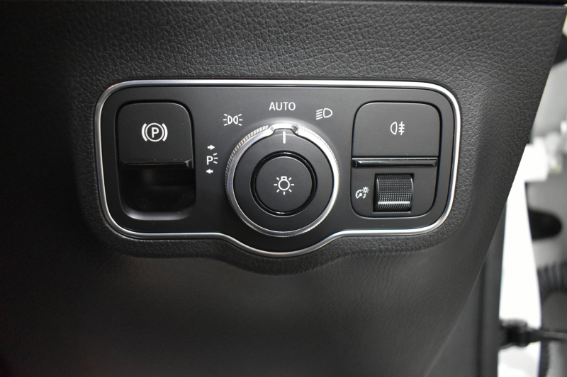 メルセデスベンツ Bクラス B200d AMGﾗｲﾝ AMGﾚｻﾞｰｴｸｽｸﾙｰｼﾌﾞP ｱﾄﾞﾊﾞﾝｽﾄﾞP ﾅﾋﾞｹﾞｰｼｮﾝP ﾊﾟﾉﾗﾏｻﾝﾙｰﾌ ﾚｰﾀﾞｰP 黒灰革 HUD 360ｶﾒﾗ ｱﾄﾞﾊﾞﾝｽﾄﾞｻｳﾝﾄﾞ AMGｴｱﾛ18AW ACC ﾚｰﾝｷｰﾌﾟ ﾏﾙﾁLEDﾍｯﾄﾞﾗｲﾄ MBUXﾅﾋﾞTV ﾌｯﾄｹﾞｰﾄ 2年保証