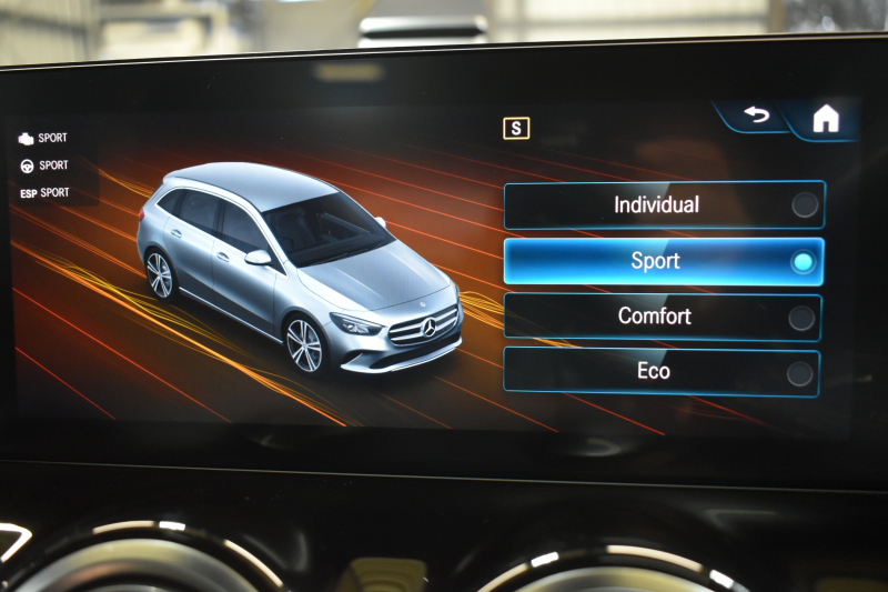 メルセデスベンツ Bクラス B200d AMGﾗｲﾝ AMGﾚｻﾞｰｴｸｽｸﾙｰｼﾌﾞP ｱﾄﾞﾊﾞﾝｽﾄﾞP ﾅﾋﾞｹﾞｰｼｮﾝP ﾊﾟﾉﾗﾏｻﾝﾙｰﾌ ﾚｰﾀﾞｰP 黒灰革 HUD 360ｶﾒﾗ ｱﾄﾞﾊﾞﾝｽﾄﾞｻｳﾝﾄﾞ AMGｴｱﾛ18AW ACC ﾚｰﾝｷｰﾌﾟ ﾏﾙﾁLEDﾍｯﾄﾞﾗｲﾄ MBUXﾅﾋﾞTV ﾌｯﾄｹﾞｰﾄ 2年保証