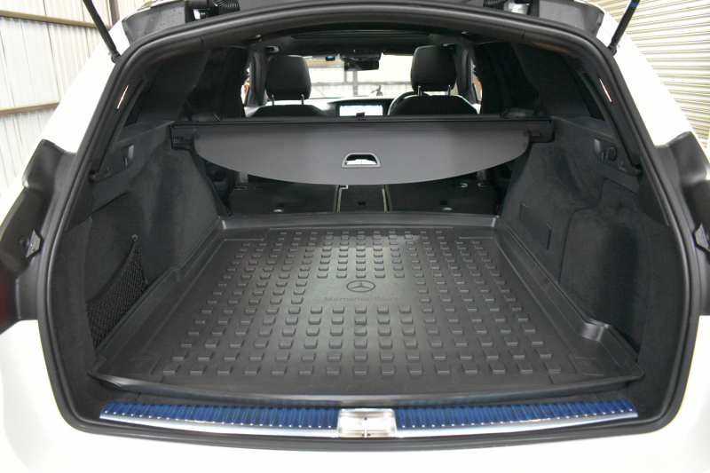 メルセデスベンツ Eクラス E220dﾜｺﾞﾝ ｽﾎﾟｰﾂ ｴｸｽｸﾙｰｼﾌﾞP AMGﾗｲﾝｲﾝﾃﾘｱP ﾚｰﾀﾞｰｾｰﾌﾃｨP 後期型 ﾊﾟﾉﾗﾏｻﾝﾙｰﾌ 全席ﾋｰﾀｰ黒革 ﾌﾞﾙﾒｽﾀｰ HUD ﾃﾞｨｽﾄﾛ BSM Lﾁｪﾝｼﾞ AMGｴｱﾛ19AW MBUXﾅﾋﾞTV 360ｶﾒﾗ ｷｰﾚｽｺﾞｰ  ﾏﾙﾁｶﾗｰｱﾝﾋﾞｴﾝﾄ 2年保証