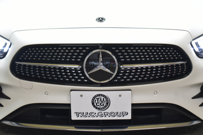 メルセデスベンツ Eクラス E220dﾜｺﾞﾝ ｽﾎﾟｰﾂ ｴｸｽｸﾙｰｼﾌﾞP AMGﾗｲﾝｲﾝﾃﾘｱP ﾚｰﾀﾞｰｾｰﾌﾃｨP 後期型 ﾊﾟﾉﾗﾏｻﾝﾙｰﾌ 全席ﾋｰﾀｰ黒革 ﾌﾞﾙﾒｽﾀｰ HUD ﾃﾞｨｽﾄﾛ BSM Lﾁｪﾝｼﾞ AMGｴｱﾛ19AW MBUXﾅﾋﾞTV 360ｶﾒﾗ ｷｰﾚｽｺﾞｰ  ﾏﾙﾁｶﾗｰｱﾝﾋﾞｴﾝﾄ 2年保証