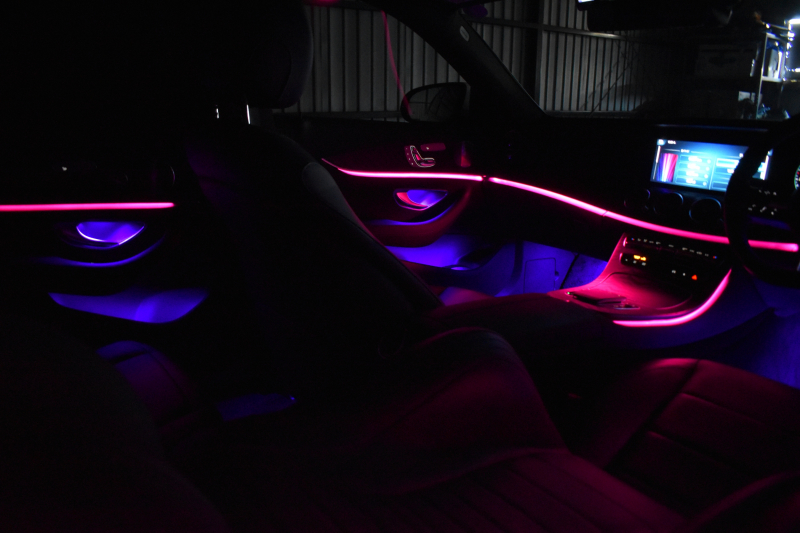 メルセデスベンツ Eクラス E220dﾜｺﾞﾝ ｽﾎﾟｰﾂ ｴｸｽｸﾙｰｼﾌﾞP AMGﾗｲﾝｲﾝﾃﾘｱP ﾚｰﾀﾞｰｾｰﾌﾃｨP 後期型 ﾊﾟﾉﾗﾏｻﾝﾙｰﾌ 全席ﾋｰﾀｰ黒革 ﾌﾞﾙﾒｽﾀｰ HUD ﾃﾞｨｽﾄﾛ BSM Lﾁｪﾝｼﾞ AMGｴｱﾛ19AW MBUXﾅﾋﾞTV 360ｶﾒﾗ ｷｰﾚｽｺﾞｰ  ﾏﾙﾁｶﾗｰｱﾝﾋﾞｴﾝﾄ 2年保証