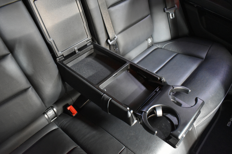 メルセデスベンツ Eクラス メルセデスベンツ Eクラス E250 AVG AMGｽﾎﾟｰﾂ ﾚｰﾀﾞｰｾｰﾌﾃｨP 後期 全席ﾋｰﾀｰ黒革 ﾃﾞｨｽﾄﾛ ﾌﾞﾗｲﾝﾄﾞｽﾎﾟｯﾄ Lｷｰﾌﾟ ｷｰﾚｽGo AMGｴｱﾛ18AW ﾊﾟｰｸﾄﾛ LEDﾍｯﾄﾞ 駐車支援 地ﾃﾞｼﾞﾅﾋﾞ ﾊﾞｯｸｶﾒﾗ 2年保証