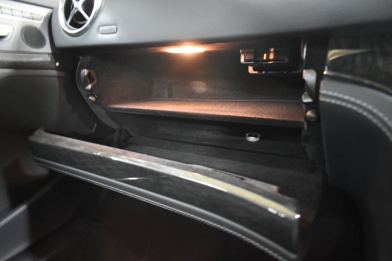 メルセデスベンツ SLクラス SL350 ﾚｰﾀﾞｰｾｰﾌﾃｨP 3.5ﾘｯﾀｰV6 306馬力 ﾏｼﾞｯｸｽｶｲﾙｰﾌ ｴｱｽｶｰﾌ ﾋｰﾀｰ黒革 ﾃﾞｨｽﾄﾛ BSM Lｷｰﾌﾟ AMGｴｱﾛ19AW ｷｰﾚｽGO PTS ﾌｯﾄﾄﾗﾝｸ 地ﾃﾞｼﾞﾅﾋﾞBｶﾒﾗ 2年保証