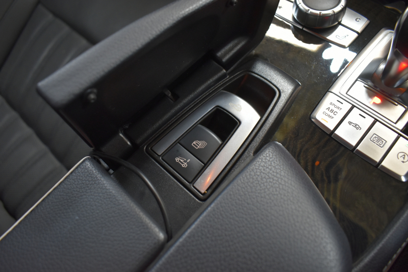 メルセデスベンツ SLクラス SL350 ﾚｰﾀﾞｰｾｰﾌﾃｨP 3.5ﾘｯﾀｰV6 306馬力 ﾏｼﾞｯｸｽｶｲﾙｰﾌ ｴｱｽｶｰﾌ ﾋｰﾀｰ黒革 ﾃﾞｨｽﾄﾛ BSM Lｷｰﾌﾟ AMGｴｱﾛ19AW ｷｰﾚｽGO PTS ﾌｯﾄﾄﾗﾝｸ 地ﾃﾞｼﾞﾅﾋﾞBｶﾒﾗ 2年保証