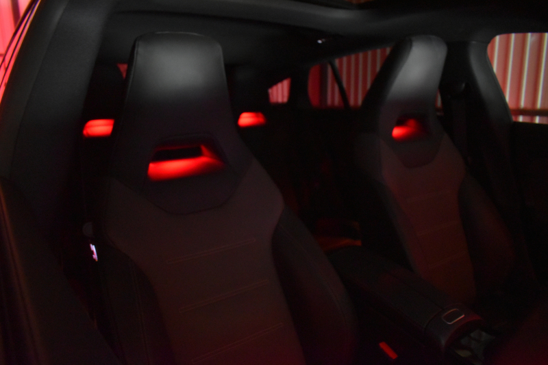 メルセデスベンツ CLAクラス CLA250 4MｼｭｰﾃｨﾝｸﾞB  AMGﾗｲﾝ AMGﾚｻﾞｰｴｸｽｸﾙｰｼﾌﾞ ｱﾄﾞﾊﾞﾝｽﾄﾞ RSP 1ｵｰﾅｰ ﾊﾟﾉﾗﾏｻﾝﾙｰﾌ ﾋｰﾀｰ黒灰革 ACC Lﾁｪﾝｼﾞ AMGｴｱﾛ18AW ｷｰGO HUD 対話式ﾅﾋﾞ 360ｶﾒﾗ 2年保証