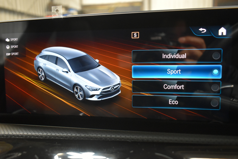 メルセデスベンツ CLAクラス CLA250 4MｼｭｰﾃｨﾝｸﾞB  AMGﾗｲﾝ AMGﾚｻﾞｰｴｸｽｸﾙｰｼﾌﾞ ｱﾄﾞﾊﾞﾝｽﾄﾞ RSP 1ｵｰﾅｰ ﾊﾟﾉﾗﾏｻﾝﾙｰﾌ ﾋｰﾀｰ黒灰革 ACC Lﾁｪﾝｼﾞ AMGｴｱﾛ18AW ｷｰGO HUD 対話式ﾅﾋﾞ 360ｶﾒﾗ 2年保証