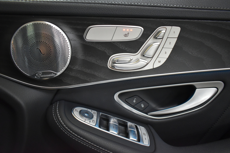 メルセデスベンツ GLCクーペ GLC250 4M ｸｰﾍﾟ ｽﾎﾟｰﾂ 本革仕様 ﾚｰﾀﾞｰｾｰﾌﾃｨP 全席ﾋｰﾀｰ革 ｻﾝﾙｰﾌ ﾃﾞｨｽﾄﾛ ﾌﾞﾗｲﾝﾄﾞｽﾎﾟｯﾄ Lｷｰﾌﾟ ｷｰﾚｽGo ﾍｯﾄﾞｱｯﾌﾟD 自動Fｹﾞｰﾄ ﾌﾞﾙﾒｽﾀｰS 地デジ360ｶﾒﾗ 2年保証