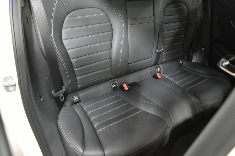 メルセデスベンツ GLCクーペ GLC250 4M ｸｰﾍﾟ ｽﾎﾟｰﾂ 本革仕様 ﾚｰﾀﾞｰｾｰﾌﾃｨP 全席ﾋｰﾀｰ革 ｻﾝﾙｰﾌ ﾃﾞｨｽﾄﾛ ﾌﾞﾗｲﾝﾄﾞｽﾎﾟｯﾄ Lｷｰﾌﾟ ｷｰﾚｽGo ﾍｯﾄﾞｱｯﾌﾟD 自動Fｹﾞｰﾄ ﾌﾞﾙﾒｽﾀｰS 地デジ360ｶﾒﾗ 2年保証