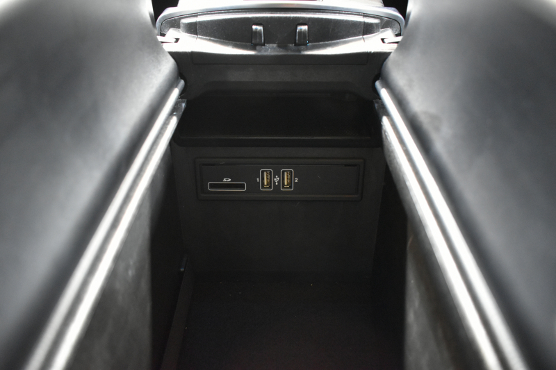 メルセデスベンツ GLCクーペ GLC250 4M ｸｰﾍﾟ ｽﾎﾟｰﾂ 本革仕様 ﾚｰﾀﾞｰｾｰﾌﾃｨP 全席ﾋｰﾀｰ革 ｻﾝﾙｰﾌ ﾃﾞｨｽﾄﾛ ﾌﾞﾗｲﾝﾄﾞｽﾎﾟｯﾄ Lｷｰﾌﾟ ｷｰﾚｽGo ﾍｯﾄﾞｱｯﾌﾟD 自動Fｹﾞｰﾄ ﾌﾞﾙﾒｽﾀｰS 地デジ360ｶﾒﾗ 2年保証