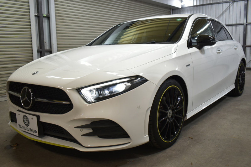 メルセデスベンツ Aクラス A180 Edition1 ﾚｰﾀﾞｰSP 限定150台 MEｺﾈｸﾄ MBUXｼｽﾃﾑ Edition1専用内装 ﾃﾞｨｽﾄﾛﾆｯｸﾌﾟﾗｽ ﾌﾞﾗｲﾝﾄﾞｽﾎﾟｯﾄ ﾚｰﾝﾁｪﾝｼﾞ AMGｴｱﾛ19AW ﾏﾙﾁLED ｷｰGO PTS HUD 10.25ｲﾝﾁｺｯｸﾋﾟｯﾄﾃﾞｨｽﾌﾟﾚｲ 360ｶﾒﾗ 2年保証