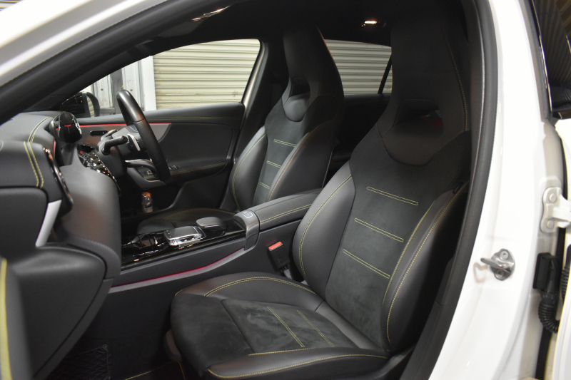 メルセデスベンツ Aクラス A180 Edition1 ﾚｰﾀﾞｰSP 限定150台 MEｺﾈｸﾄ MBUXｼｽﾃﾑ Edition1専用内装 ﾃﾞｨｽﾄﾛﾆｯｸﾌﾟﾗｽ ﾌﾞﾗｲﾝﾄﾞｽﾎﾟｯﾄ ﾚｰﾝﾁｪﾝｼﾞ AMGｴｱﾛ19AW ﾏﾙﾁLED ｷｰGO PTS HUD 10.25ｲﾝﾁｺｯｸﾋﾟｯﾄﾃﾞｨｽﾌﾟﾚｲ 360ｶﾒﾗ 2年保証