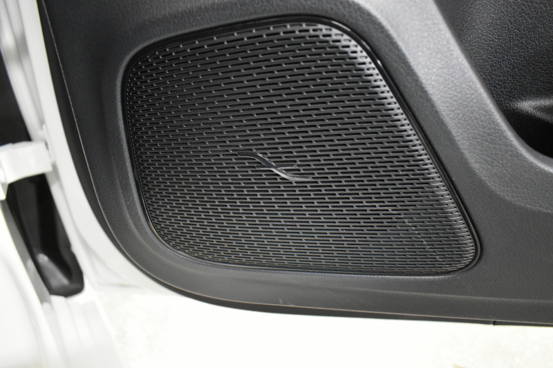 メルセデスベンツ Aクラス A180 Edition1 ﾚｰﾀﾞｰSP 限定150台 MEｺﾈｸﾄ MBUXｼｽﾃﾑ Edition1専用内装 ﾃﾞｨｽﾄﾛﾆｯｸﾌﾟﾗｽ ﾌﾞﾗｲﾝﾄﾞｽﾎﾟｯﾄ ﾚｰﾝﾁｪﾝｼﾞ AMGｴｱﾛ19AW ﾏﾙﾁLED ｷｰGO PTS HUD 10.25ｲﾝﾁｺｯｸﾋﾟｯﾄﾃﾞｨｽﾌﾟﾚｲ 360ｶﾒﾗ 2年保証