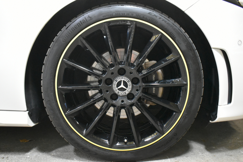 メルセデスベンツ Aクラス A180 Edition1 ﾚｰﾀﾞｰSP 限定150台 MEｺﾈｸﾄ MBUXｼｽﾃﾑ Edition1専用内装 ﾃﾞｨｽﾄﾛﾆｯｸﾌﾟﾗｽ ﾌﾞﾗｲﾝﾄﾞｽﾎﾟｯﾄ ﾚｰﾝﾁｪﾝｼﾞ AMGｴｱﾛ19AW ﾏﾙﾁLED ｷｰGO PTS HUD 10.25ｲﾝﾁｺｯｸﾋﾟｯﾄﾃﾞｨｽﾌﾟﾚｲ 360ｶﾒﾗ 2年保証