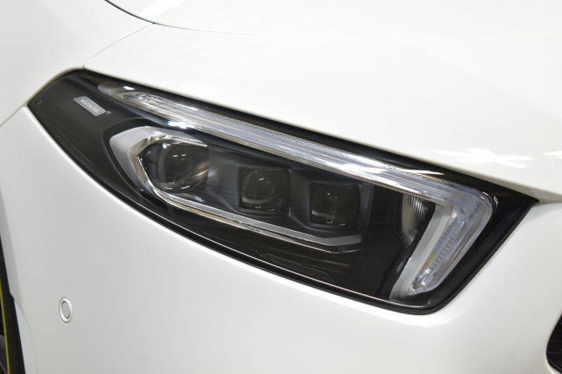 メルセデスベンツ Aクラス A180 Edition1 ﾚｰﾀﾞｰSP 限定150台 MEｺﾈｸﾄ MBUXｼｽﾃﾑ Edition1専用内装 ﾃﾞｨｽﾄﾛﾆｯｸﾌﾟﾗｽ ﾌﾞﾗｲﾝﾄﾞｽﾎﾟｯﾄ ﾚｰﾝﾁｪﾝｼﾞ AMGｴｱﾛ19AW ﾏﾙﾁLED ｷｰGO PTS HUD 10.25ｲﾝﾁｺｯｸﾋﾟｯﾄﾃﾞｨｽﾌﾟﾚｲ 360ｶﾒﾗ 2年保証