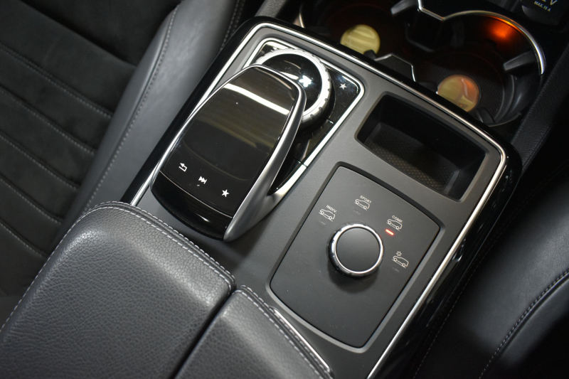 メルセデスベンツ GLE GLE350d 4Mｸｰﾍﾟ ｽﾎﾟｰﾂｵﾚﾝｼﾞｱｰﾄｴﾃﾞｨｼｮﾝ100台限定 ﾚｰﾀﾞｰｾｰﾌﾃｨP 直噴V6 ﾊﾟﾉﾗﾏｻﾝﾙｰﾌ 専用内装 AMGｴｱﾛ専用21AW ｻｲﾄﾞｽﾃｯﾌﾟ ｷｰGo ACC ﾊｰﾏﾝK 地ﾃﾞｼﾞﾅﾋﾞ360ｶﾒﾗ LEDﾍｯﾄﾞﾗｲﾄ 2年保証