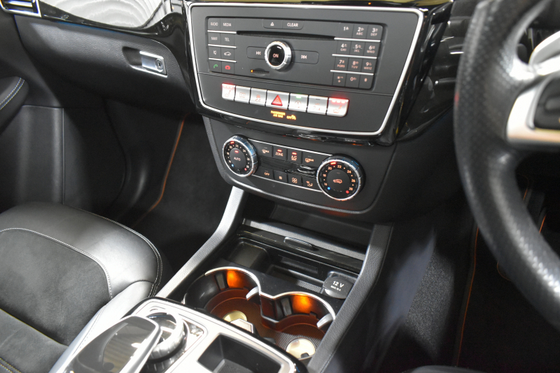 メルセデスベンツ GLE GLE350d 4Mｸｰﾍﾟ ｽﾎﾟｰﾂｵﾚﾝｼﾞｱｰﾄｴﾃﾞｨｼｮﾝ100台限定 ﾚｰﾀﾞｰｾｰﾌﾃｨP 直噴V6 ﾊﾟﾉﾗﾏｻﾝﾙｰﾌ 専用内装 AMGｴｱﾛ専用21AW ｻｲﾄﾞｽﾃｯﾌﾟ ｷｰGo ACC ﾊｰﾏﾝK 地ﾃﾞｼﾞﾅﾋﾞ360ｶﾒﾗ LEDﾍｯﾄﾞﾗｲﾄ 2年保証