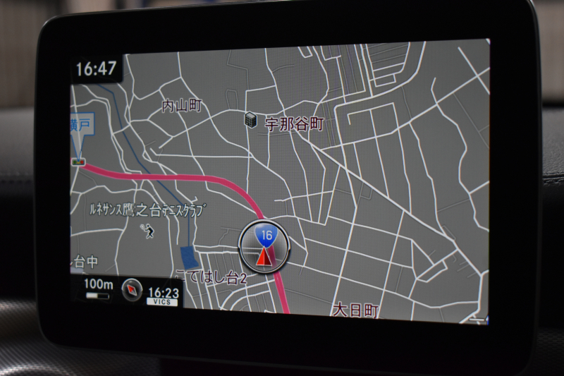 メルセデスベンツ GLA GLA220 4M ﾚｻﾞｰEXC ﾚｰﾀﾞｰSP  後期型 184馬力 4WD 1ｵｰﾅｰ ﾊﾟﾉﾗﾏｻﾝﾙｰﾌ ﾋｰﾀｰ黒革 ﾃﾞｨｽﾄﾛ Bｽﾎﾟｯﾄ 専用18AW&ﾊﾞﾝﾊﾟｰ 駐車支援 ｷｰGO ﾊｰﾏﾝK PTS ﾌｯﾄｹﾞｰﾄ 地ﾃﾞｼﾞBｶﾒﾗ 2年保証