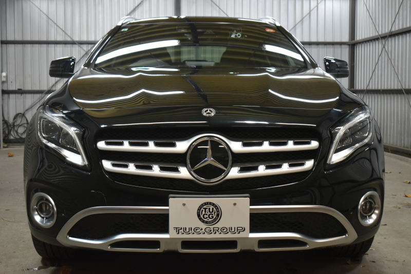 メルセデスベンツ GLA GLA220 4M ﾚｻﾞｰEXC ﾚｰﾀﾞｰSP  後期型 184馬力 4WD 1ｵｰﾅｰ ﾊﾟﾉﾗﾏｻﾝﾙｰﾌ ﾋｰﾀｰ黒革 ﾃﾞｨｽﾄﾛ Bｽﾎﾟｯﾄ 専用18AW&ﾊﾞﾝﾊﾟｰ 駐車支援 ｷｰGO ﾊｰﾏﾝK PTS ﾌｯﾄｹﾞｰﾄ 地ﾃﾞｼﾞBｶﾒﾗ 2年保証