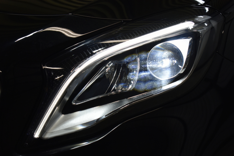 メルセデスベンツ GLA GLA220 4M ﾚｻﾞｰEXC ﾚｰﾀﾞｰSP  後期型 184馬力 4WD 1ｵｰﾅｰ ﾊﾟﾉﾗﾏｻﾝﾙｰﾌ ﾋｰﾀｰ黒革 ﾃﾞｨｽﾄﾛ Bｽﾎﾟｯﾄ 専用18AW&ﾊﾞﾝﾊﾟｰ 駐車支援 ｷｰGO ﾊｰﾏﾝK PTS ﾌｯﾄｹﾞｰﾄ 地ﾃﾞｼﾞBｶﾒﾗ 2年保証