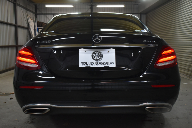 メルセデスベンツ Eクラス E450 4ﾏﾁｯｸ EXCLUSIVE ｴｸｽｸﾙｰｼﾌﾞPKG ﾚｰﾀﾞｰｾｰﾌﾃｨP 367馬力 V6 4WD ﾊﾟﾉﾗﾏｻﾝﾙｰﾌ ﾋｰﾀｰｸｰﾗｰ茶革 ﾃﾞｨｽﾄﾛ BSM Lﾁｪﾝｼﾞ 専用18AW ｷｰﾚｽGO PTS ﾌｯﾄﾄﾗﾝｸ ﾌﾞﾙﾒｽﾀｰS 地ﾃﾞｼﾞﾅﾋﾞ 360ｶﾒﾗ 2年保証